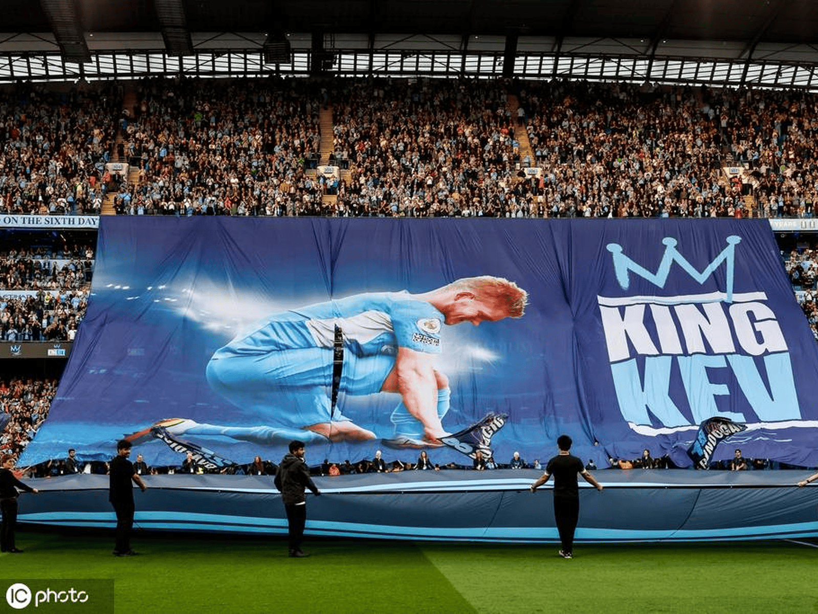 开云体育-关于德布劳内回归赛场，惊险取胜首场状态亮眼，篮网观众沸腾！的信息