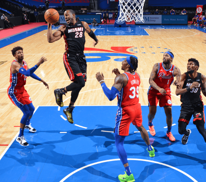 KAIYUN-包含蒂姆连续十五场比赛得分超过关键助攻，热火挑战极限！的词条